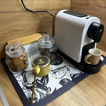 Luxury Pecka In Centre Martin