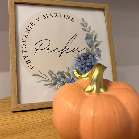 Luxury Pecka In Centre * Martin